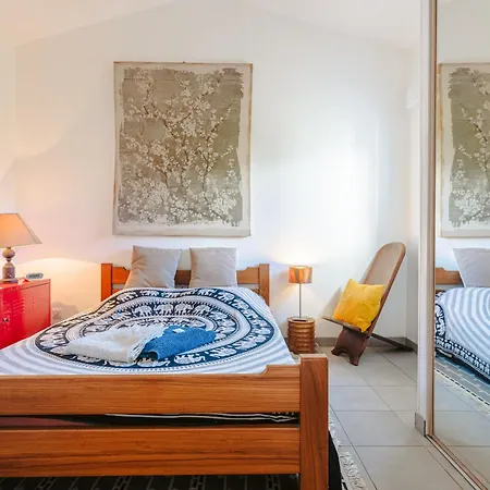 Independante Dans Maison 3*