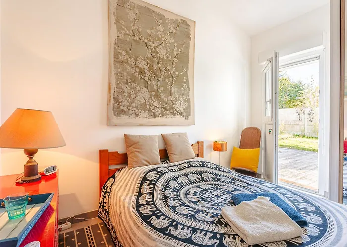 Independante Dans Maison Alojamento de Acomodação e Pequeno-almoço Le Château-dʼOléron