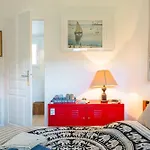 Independante Dans Maison Bed & Breakfast 3*